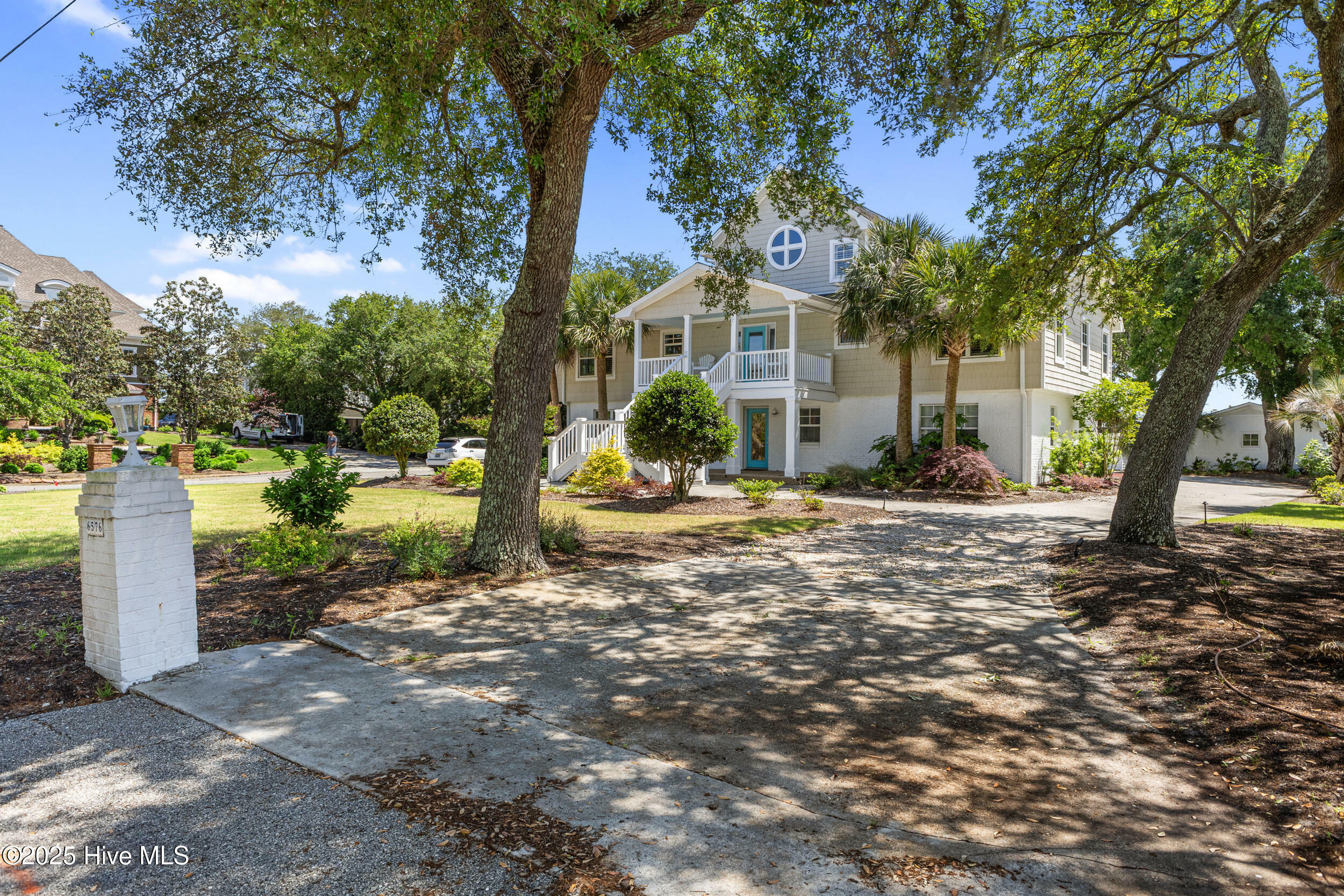 Property Photo: 6576 Towles Road NC 28409