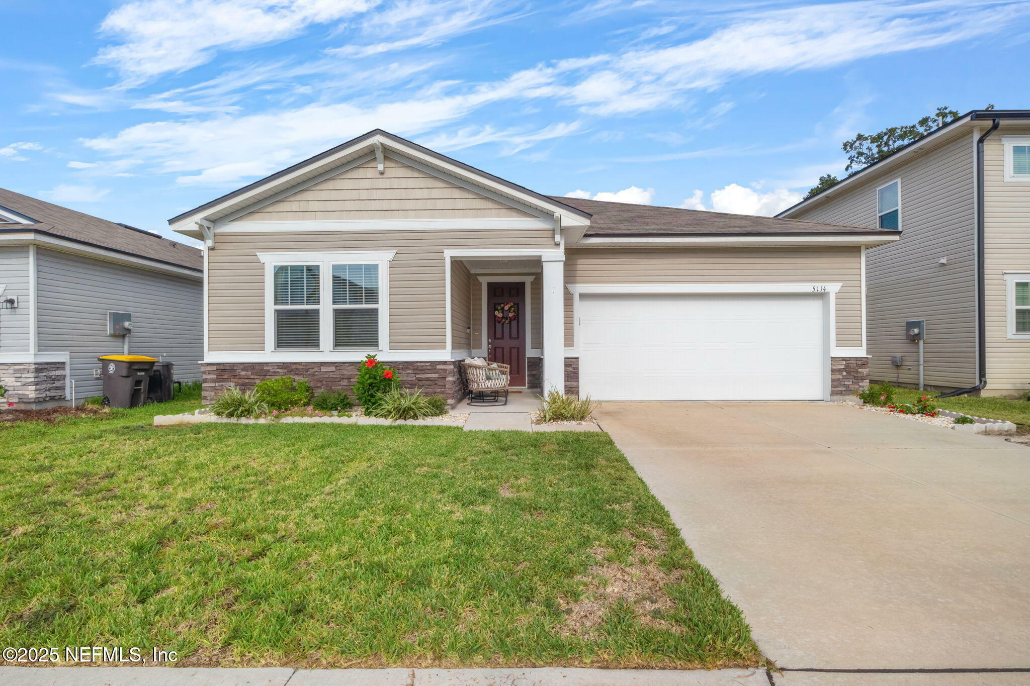 Property Photo: 5114 Sawmill Point Way FL 32210