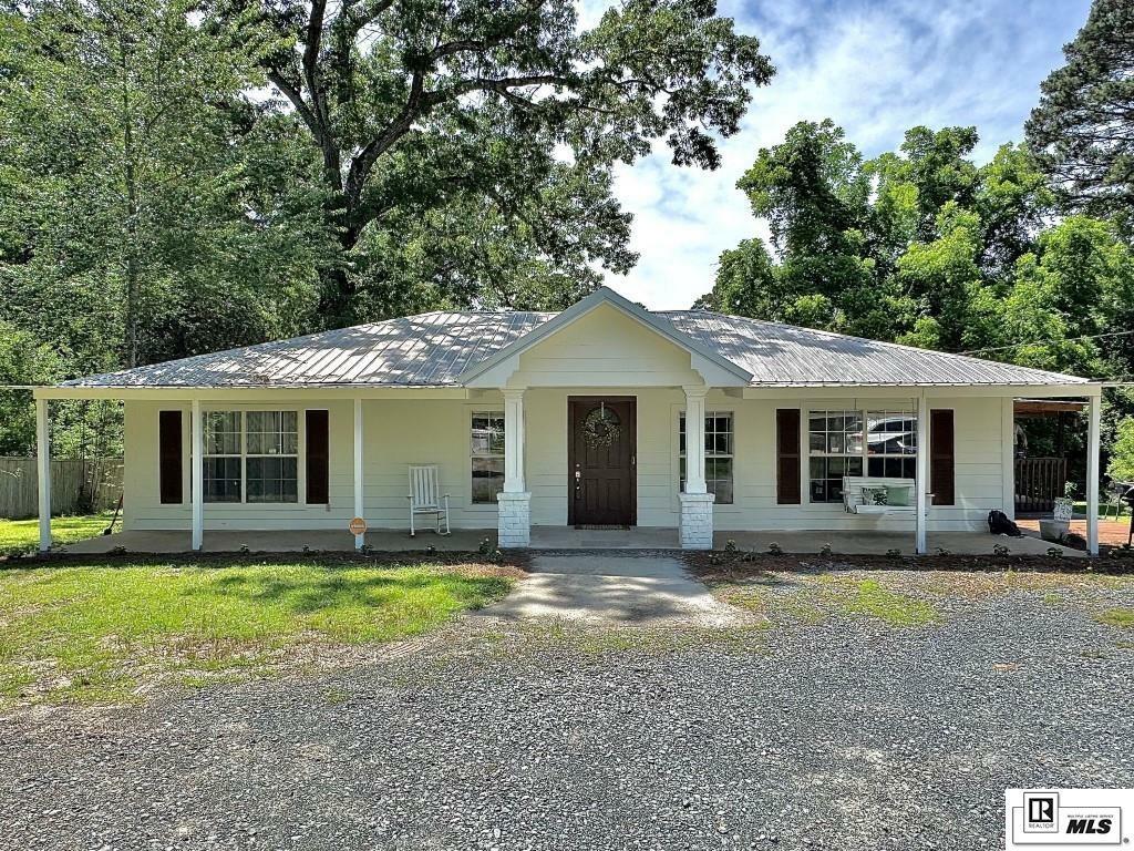 Property Photo: 5527 Whites Ferry Road LA 71291