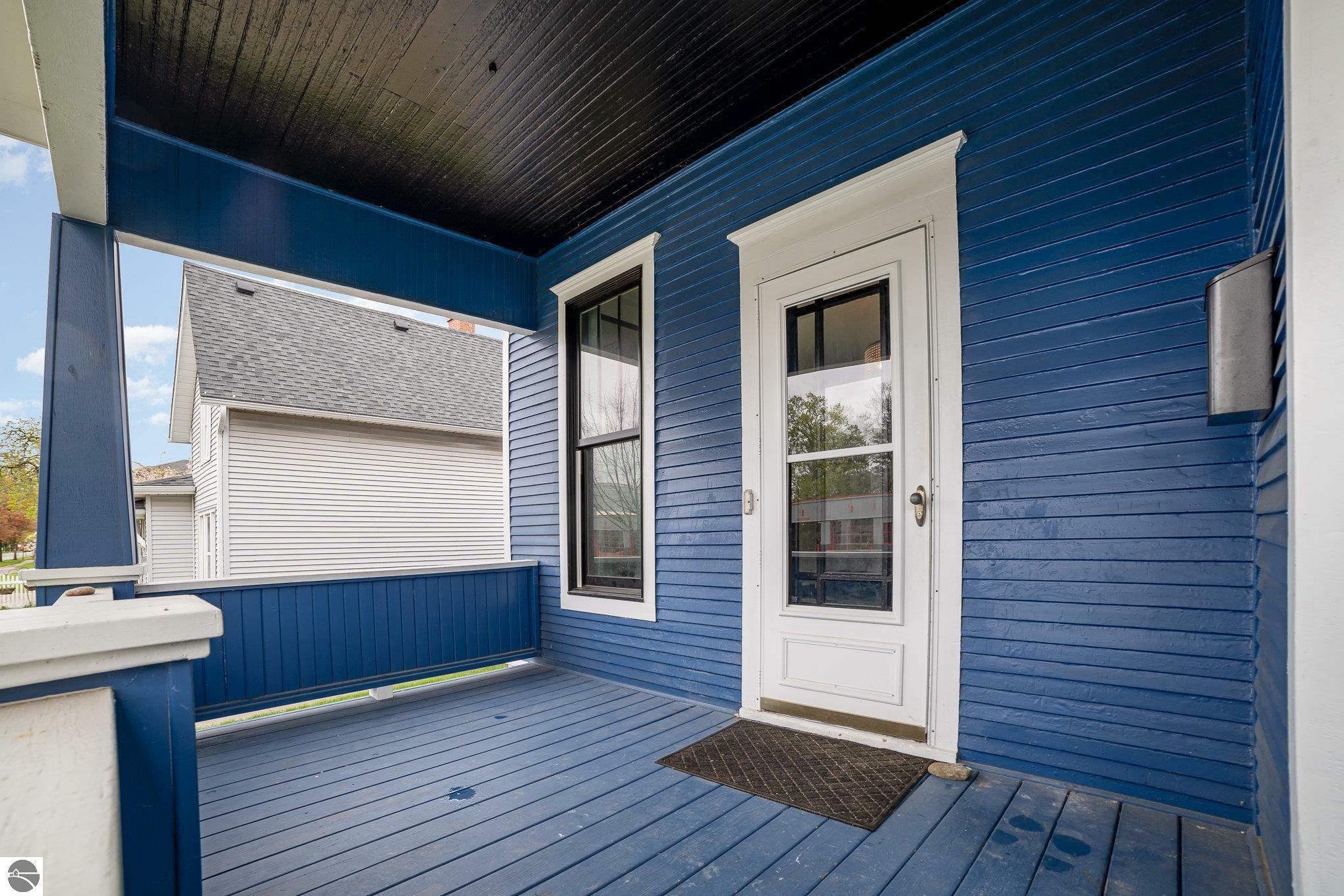 Property Photo: 117 S Fancher Street MI 48858