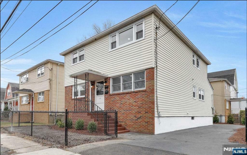 Property Photo:  278 Stewart Avenue 1  NJ 07032 