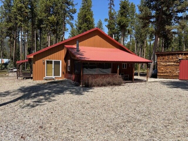 252 S P Street  Sula MT 59871 photo