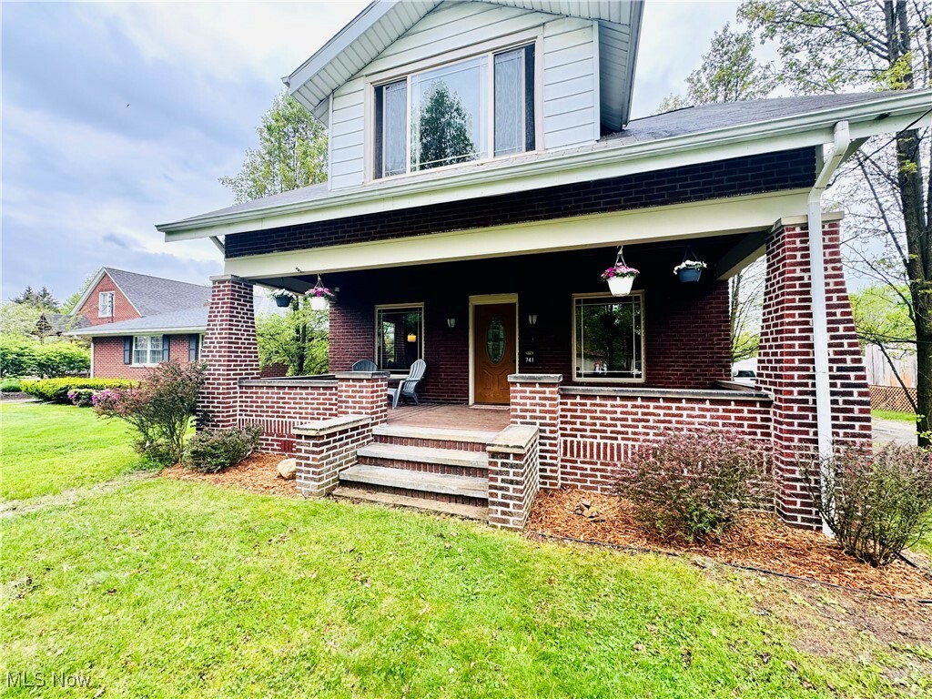 Property Photo: 741 Jennings Avenue OH 44460