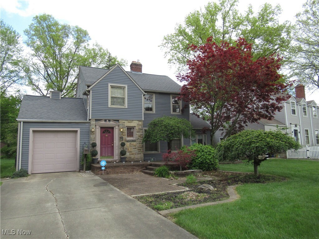 Property Photo: 64 S Cadillac Drive OH 44512