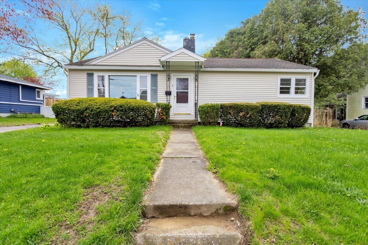 Property Photo: 7 Iby Street VT 05403