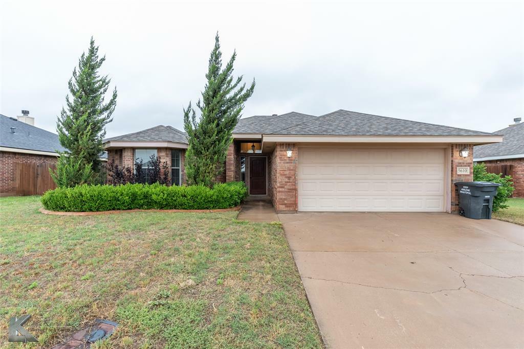 Property Photo: 5610 Cinderella Lane TX 79602