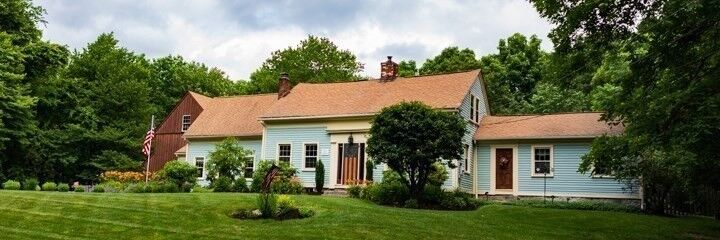Property Photo: 82 Chestnut Hill Rd MA 01529
