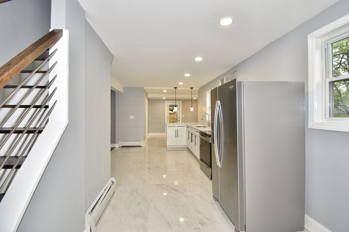 Property Photo:  25 Pineywood Ave  MA 01095 