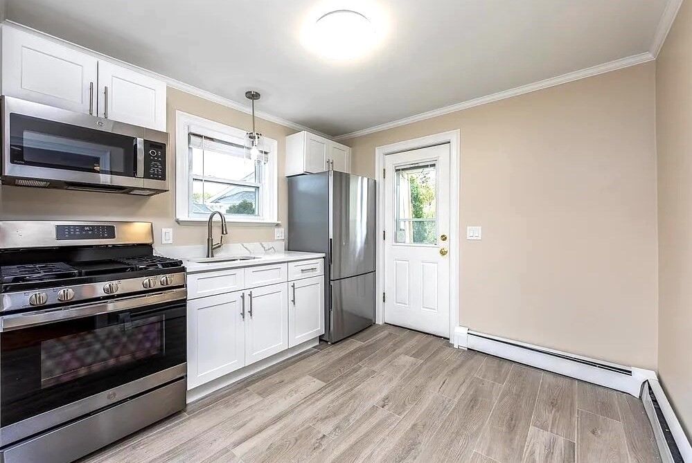 Property Photo: 31 Cabot 3 MA 01915