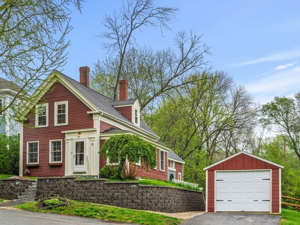 Property Photo: 11 S Pleasant St MA 01860