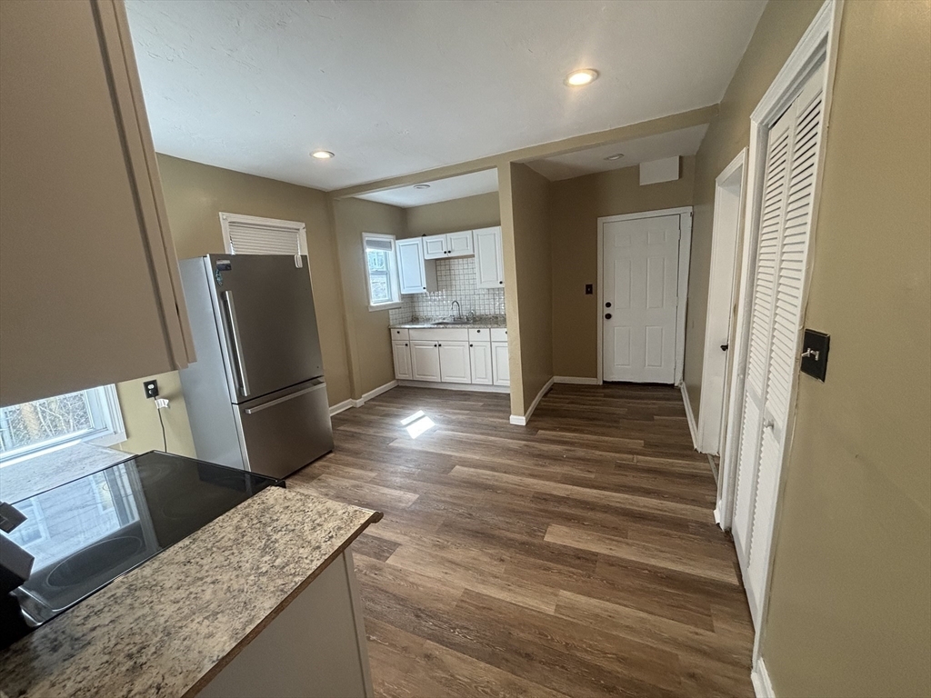 Property Photo:  168 Dewey 1  MA 01610 