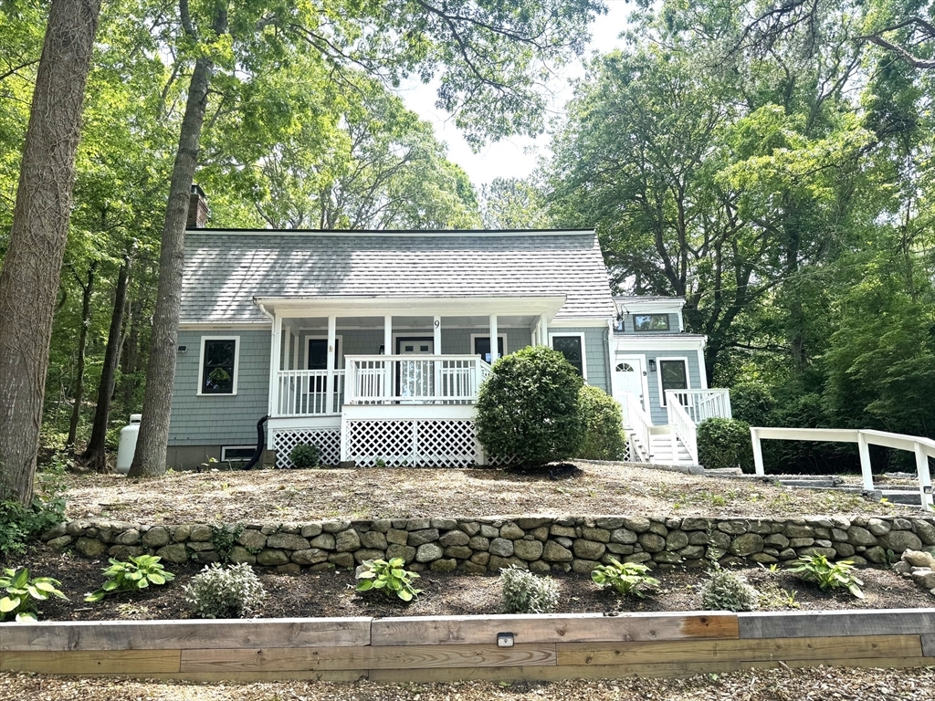 9 Colt Ln  Plymouth MA 02360 photo