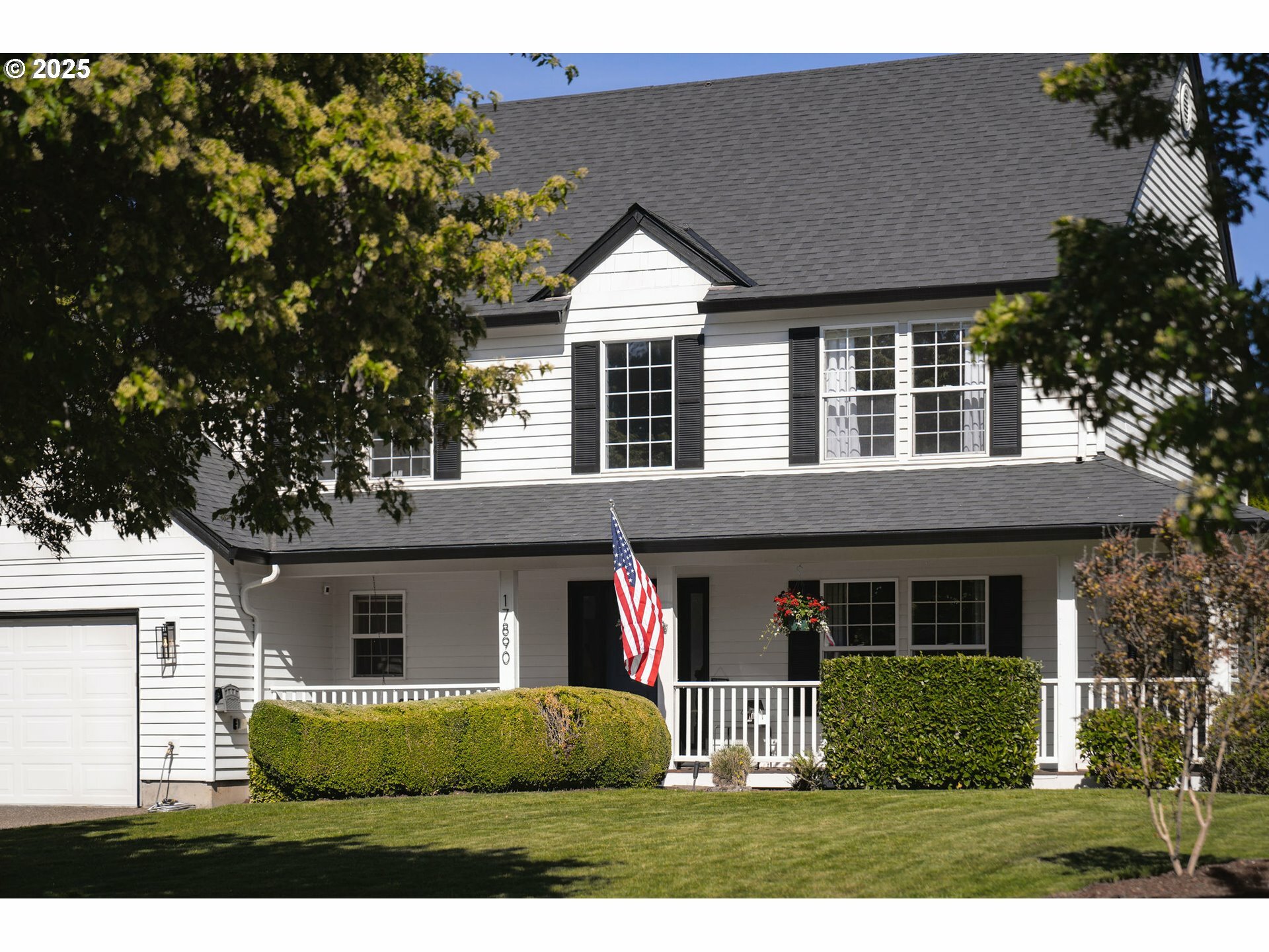Property Photo: 17890 SW 109th Ave OR 97062