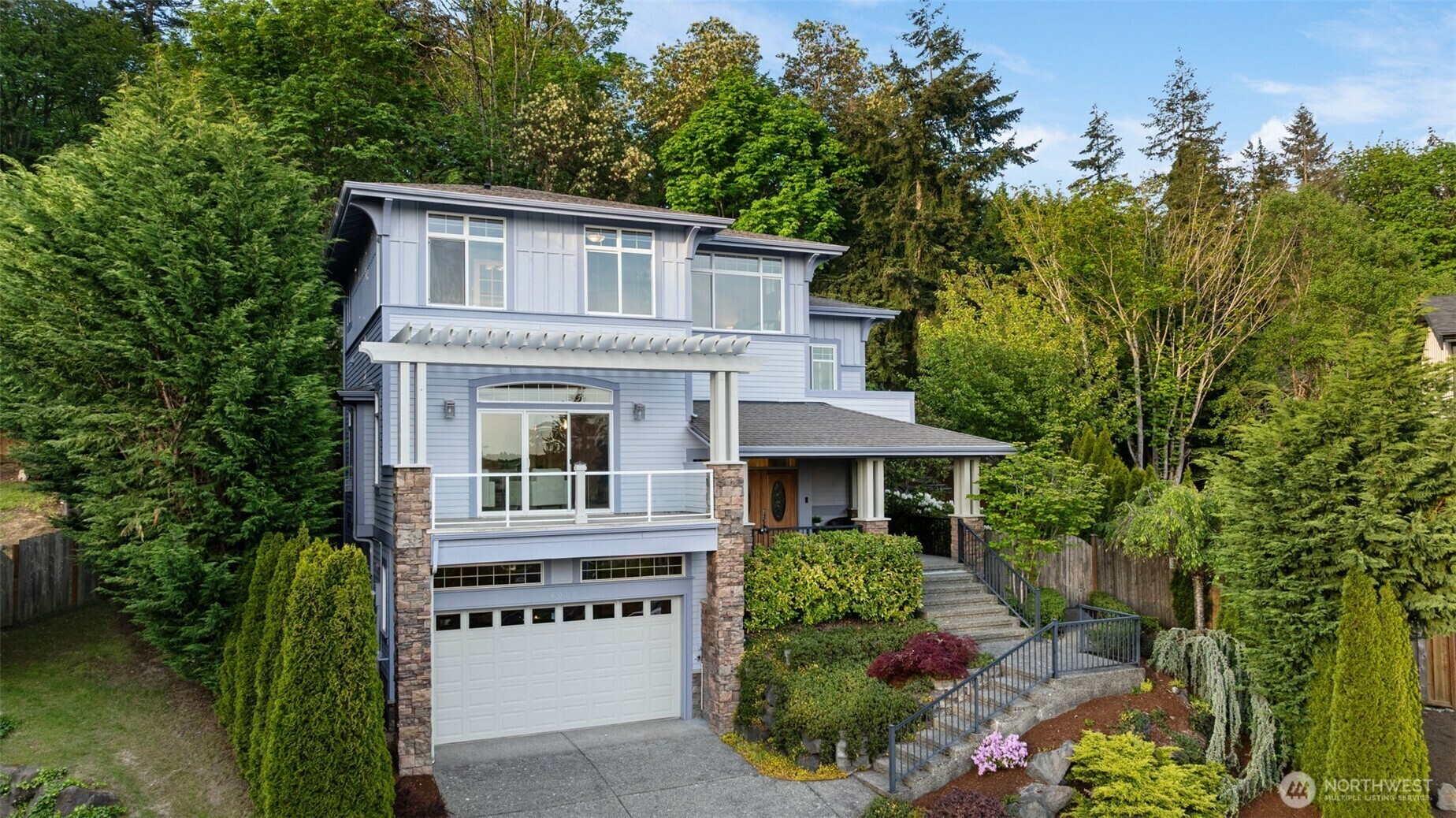 Property Photo: 6012 147th Place SE WA 98006