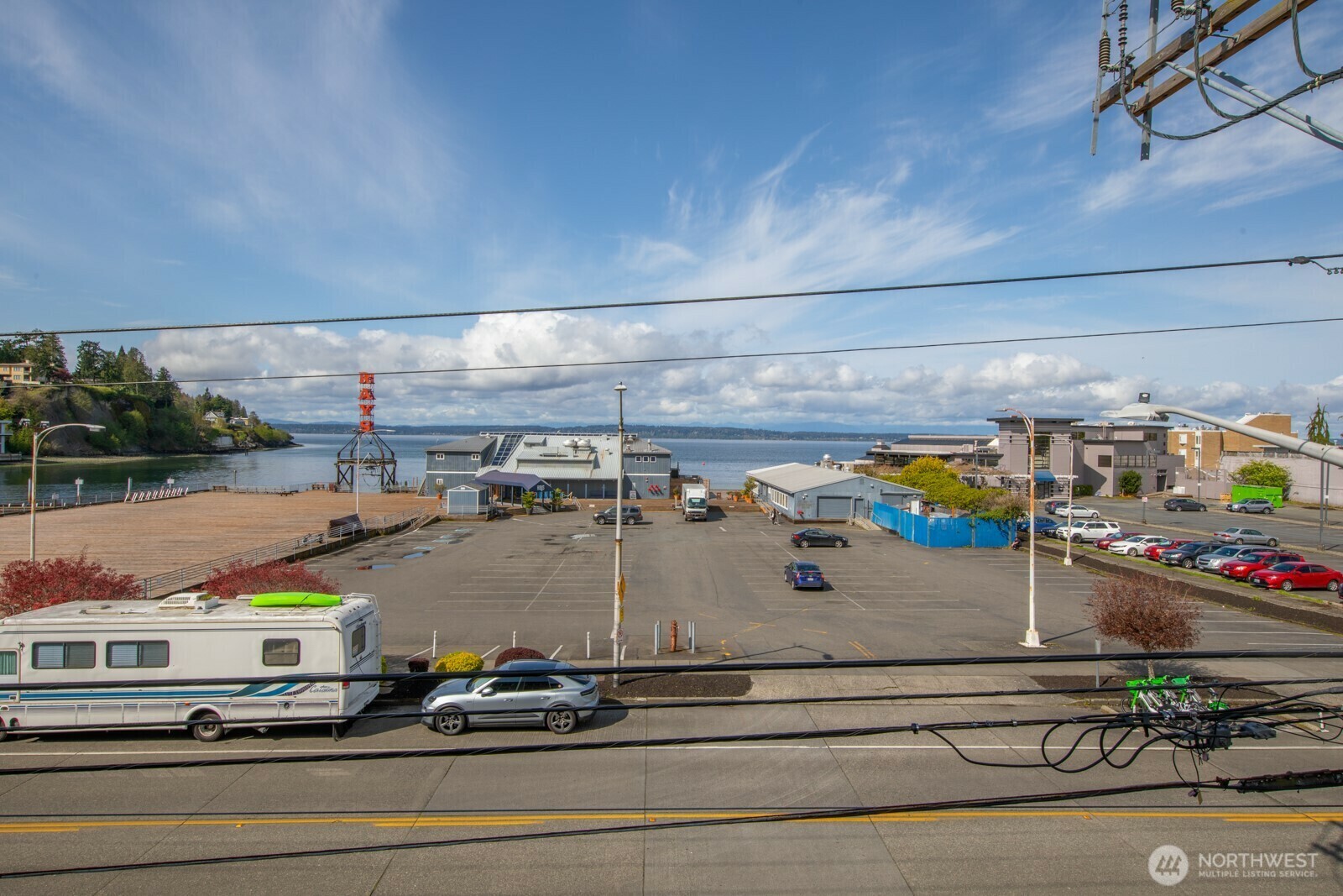 Property Photo: 6042 Seaview Avenue NW 301 WA 98107