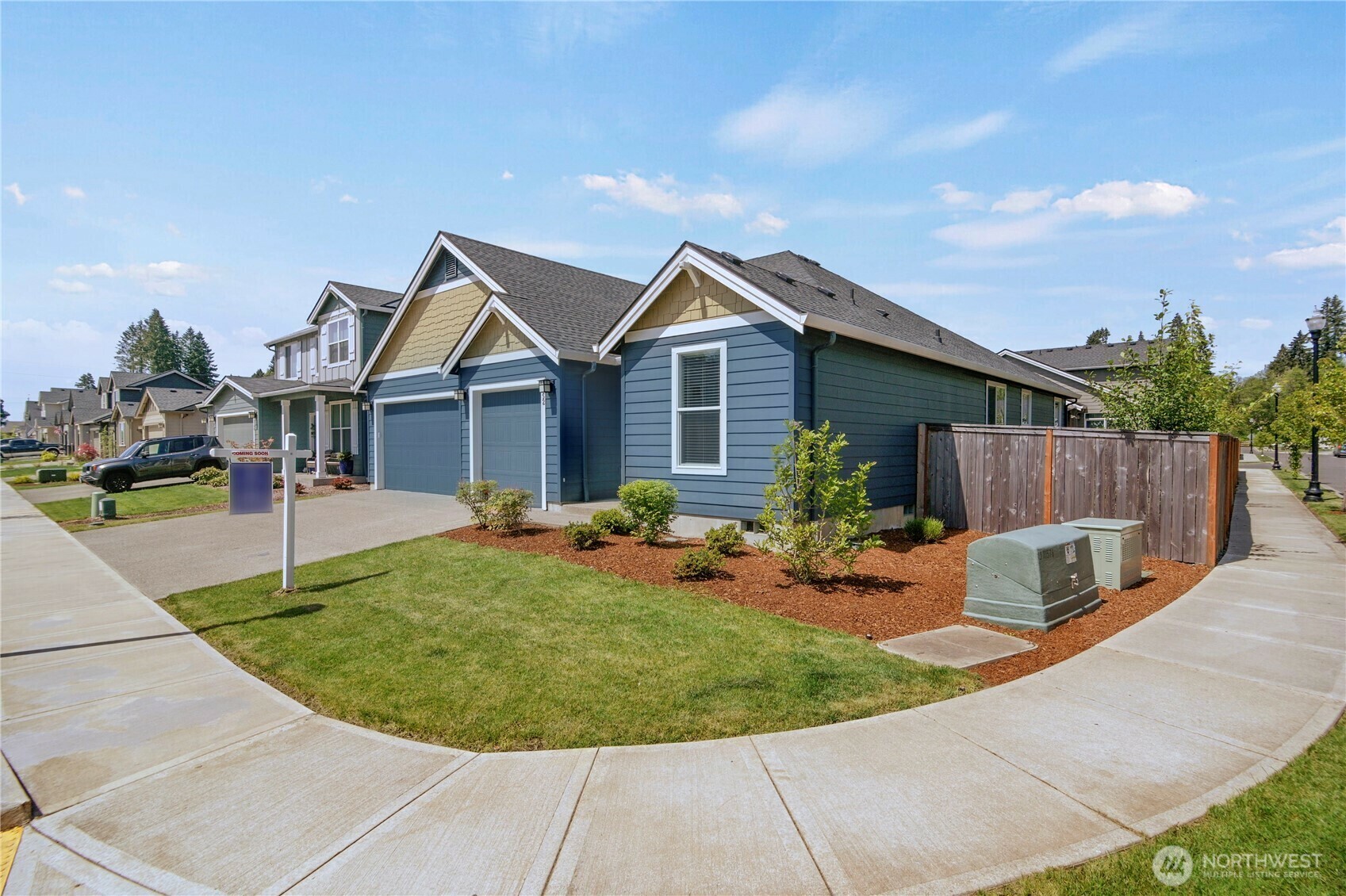 Property Photo: 1152 NE 17th Street WA 98604