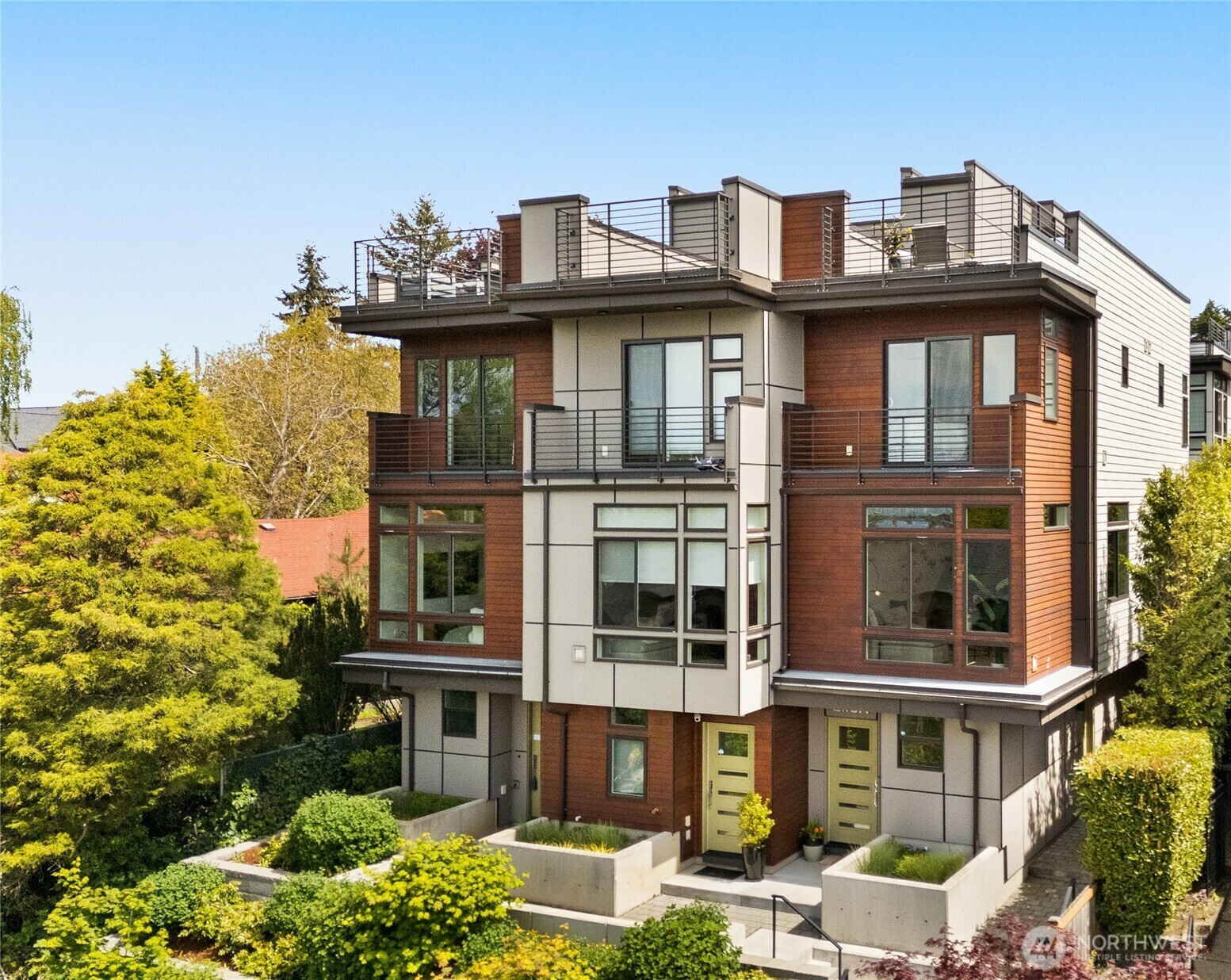 2116  9th Avenue W A  Seattle WA 98119 photo