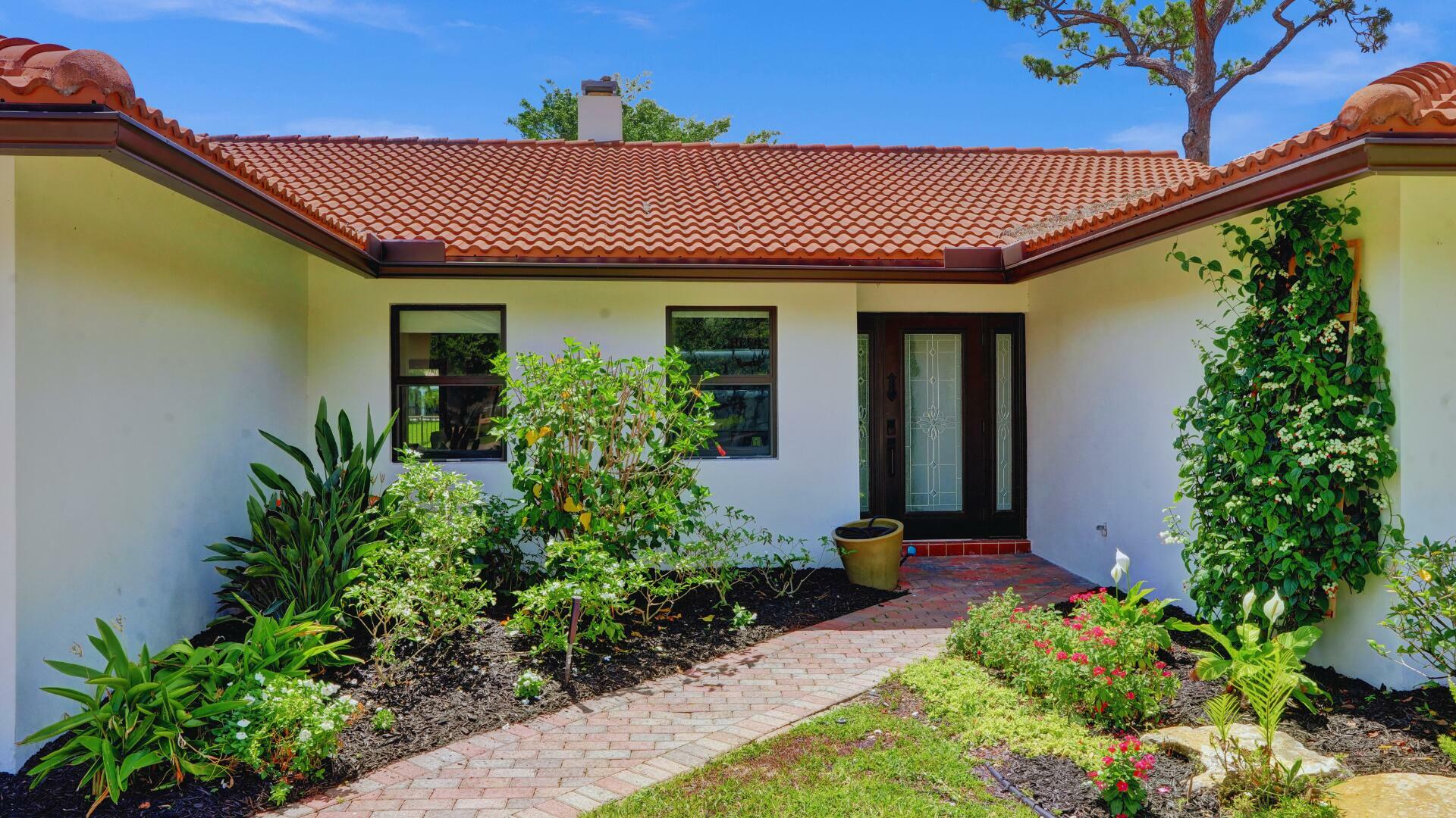 Property Photo: 2708 NW 26th Circle FL 33431