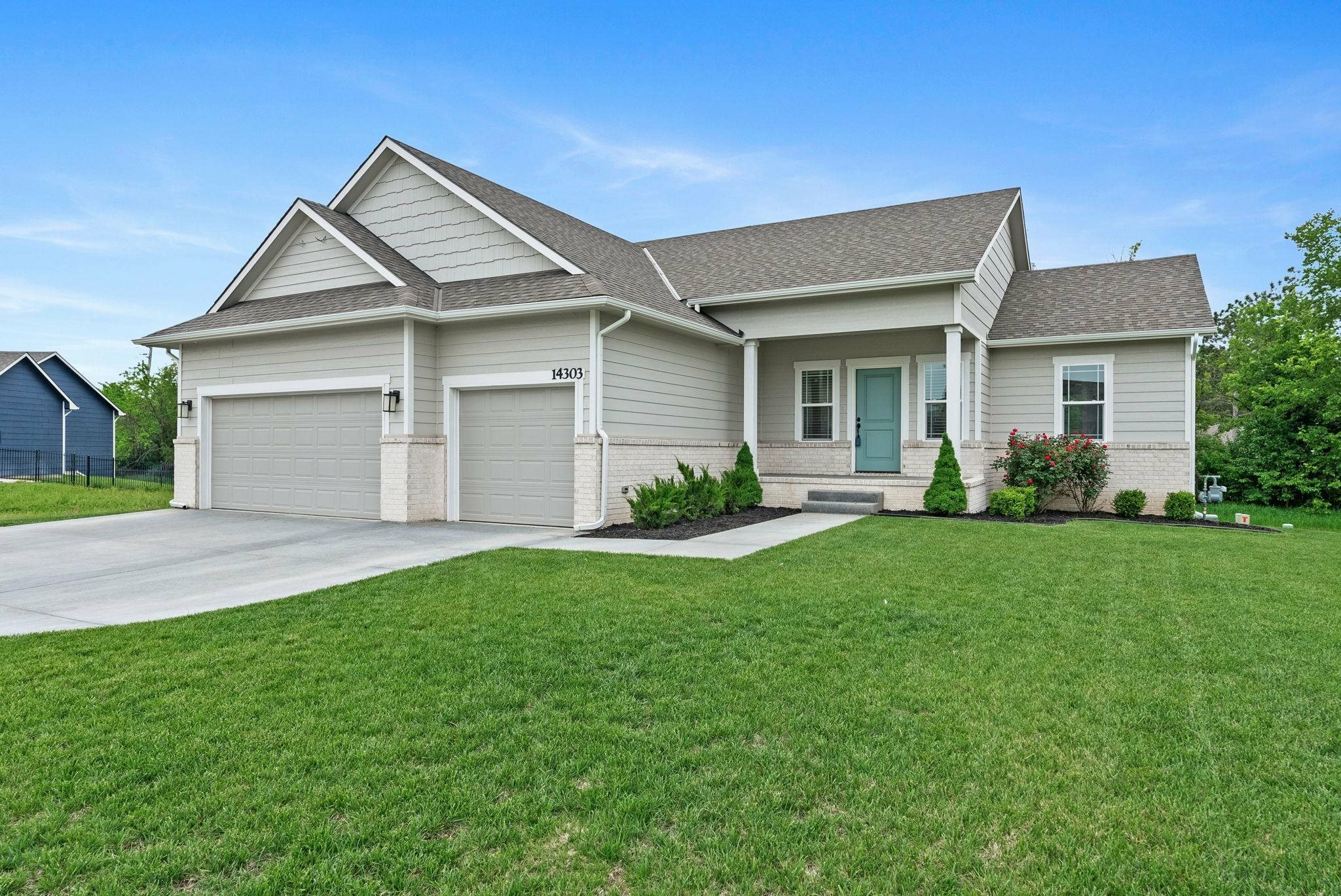 Property Photo: 14303 E Laguna Court KS 67230