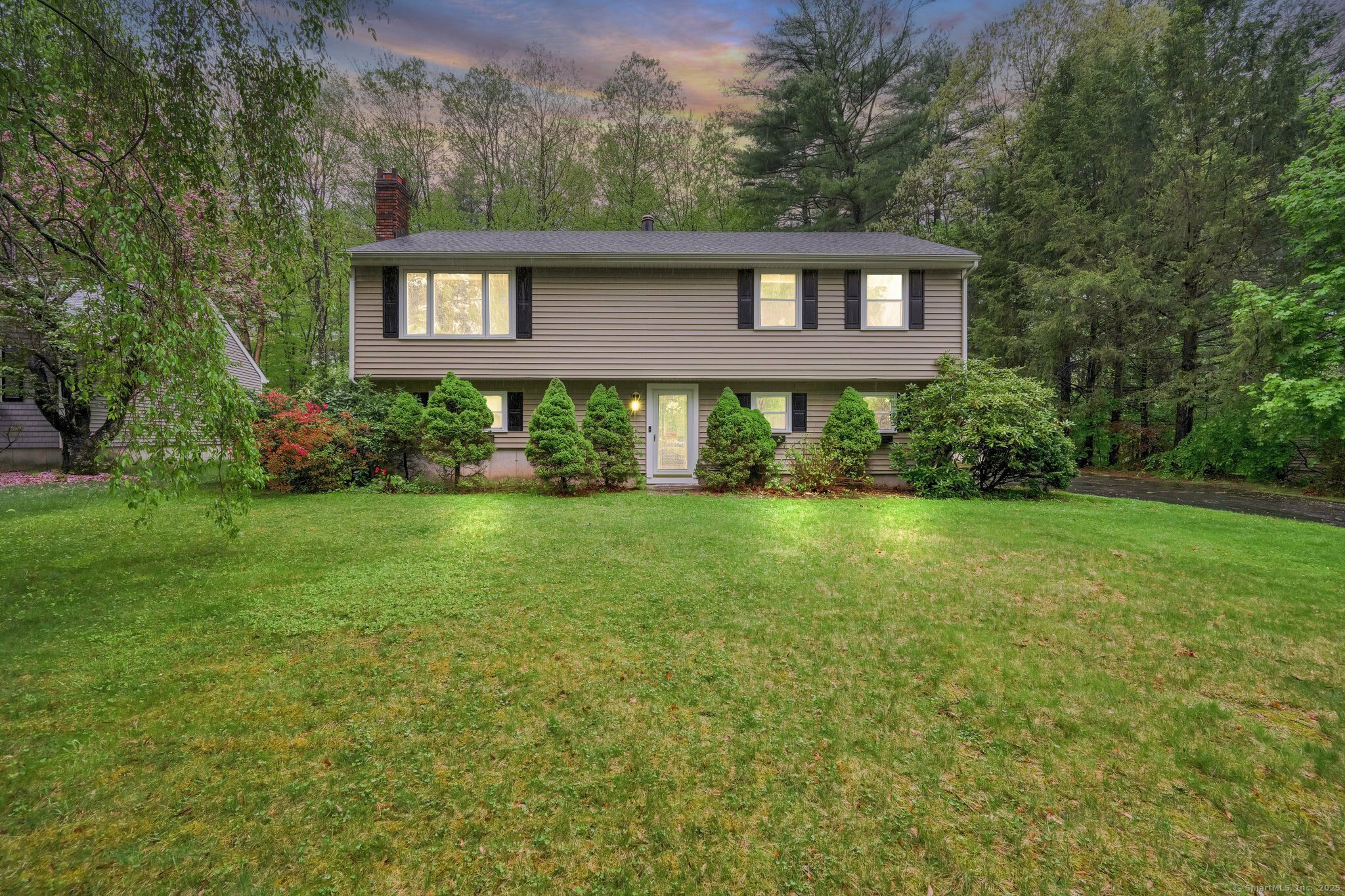 Property Photo: 6 Butternut Drive CT 06085