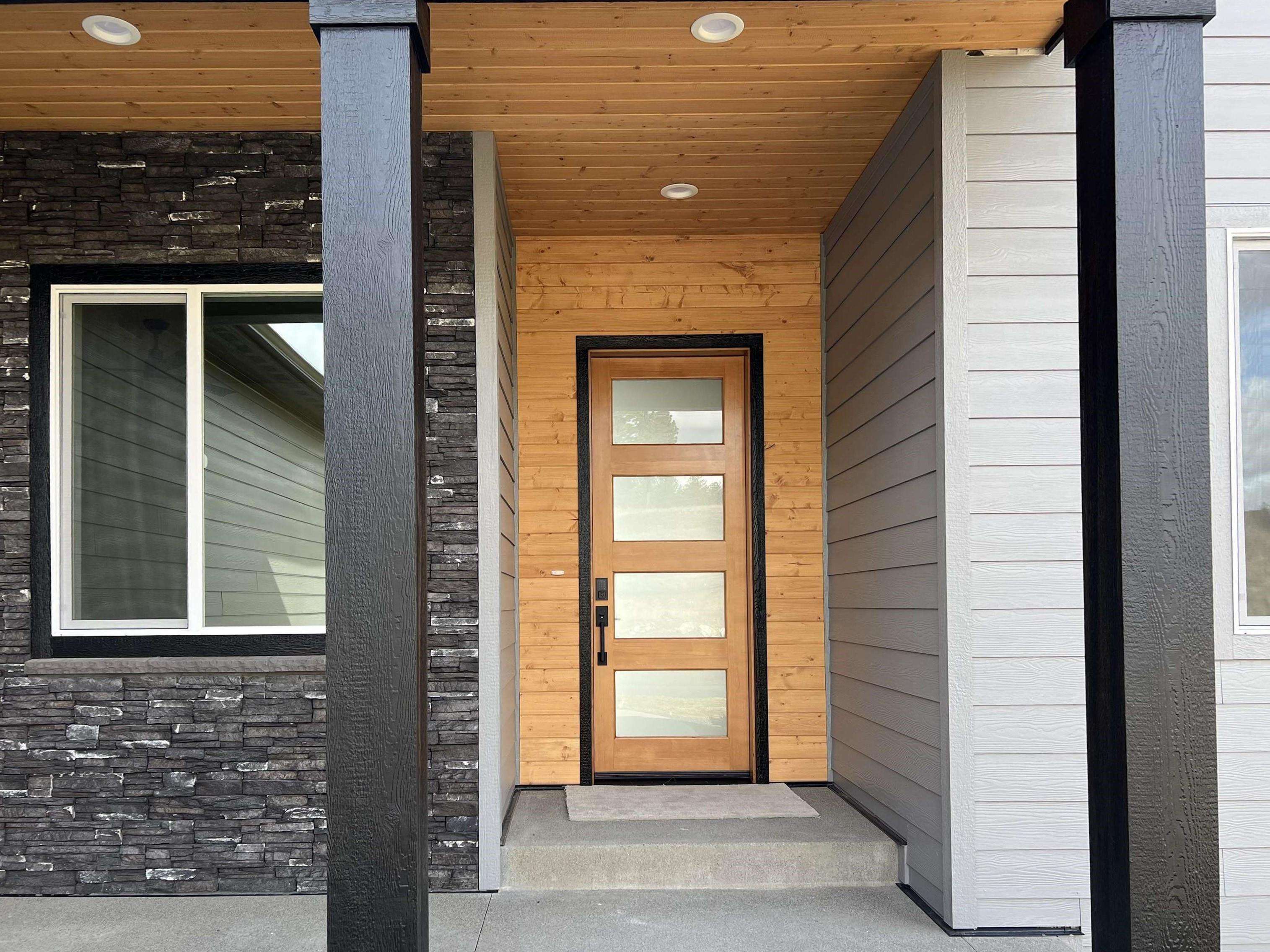 Property Photo: 7285 E Columbia Dr WA 99212
