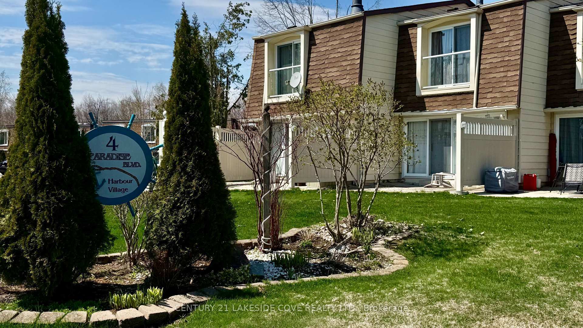 Photo de la propriété: 4 Paradise Boulevard 19 ON L0K 1B0
