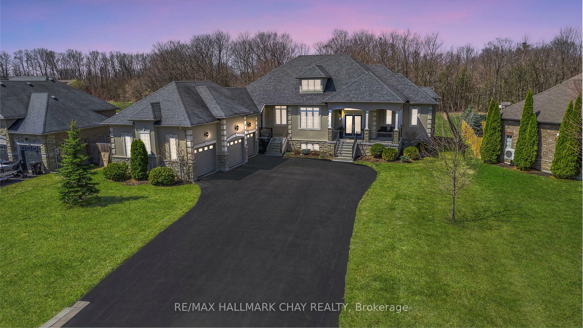 16 Basswood Drive  Wasaga Beach ON L9Z 0A9 photo