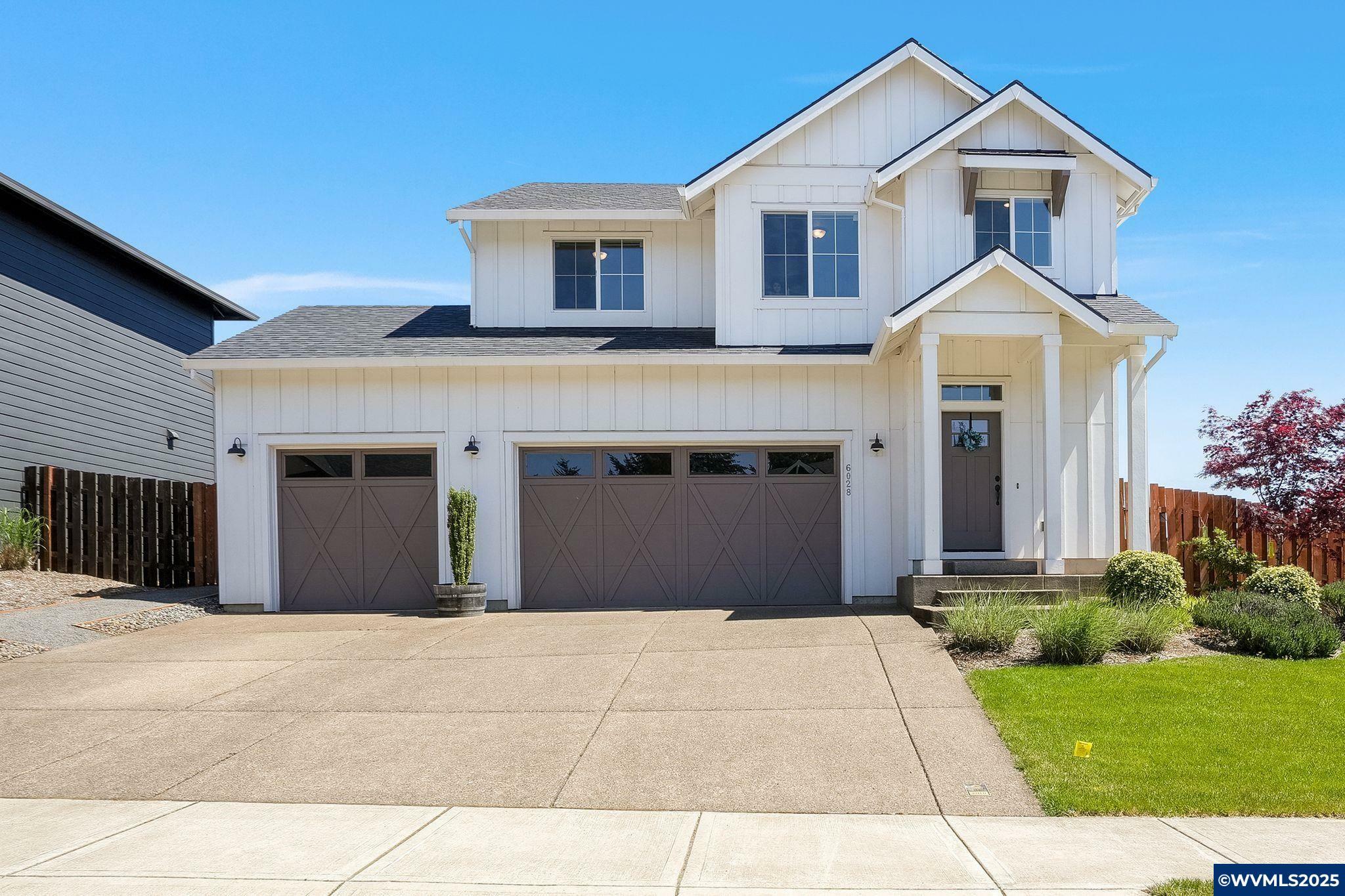 Property Photo: 6028 Eagle Dance St S OR 97306