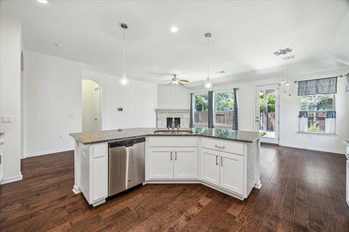 Property Photo: 5504 Pincushion Daisy Drive TX 78739