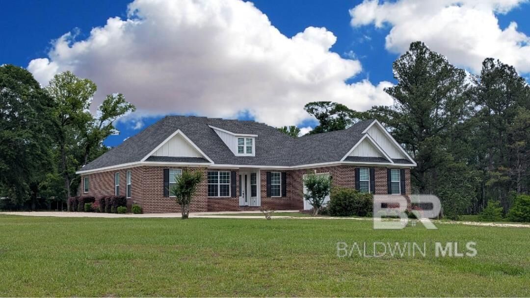 Property Photo:  2145 County Road 28  AL 36518 