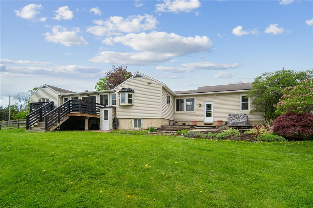 Property Photo: 18 Lakeview Drive NY 14882