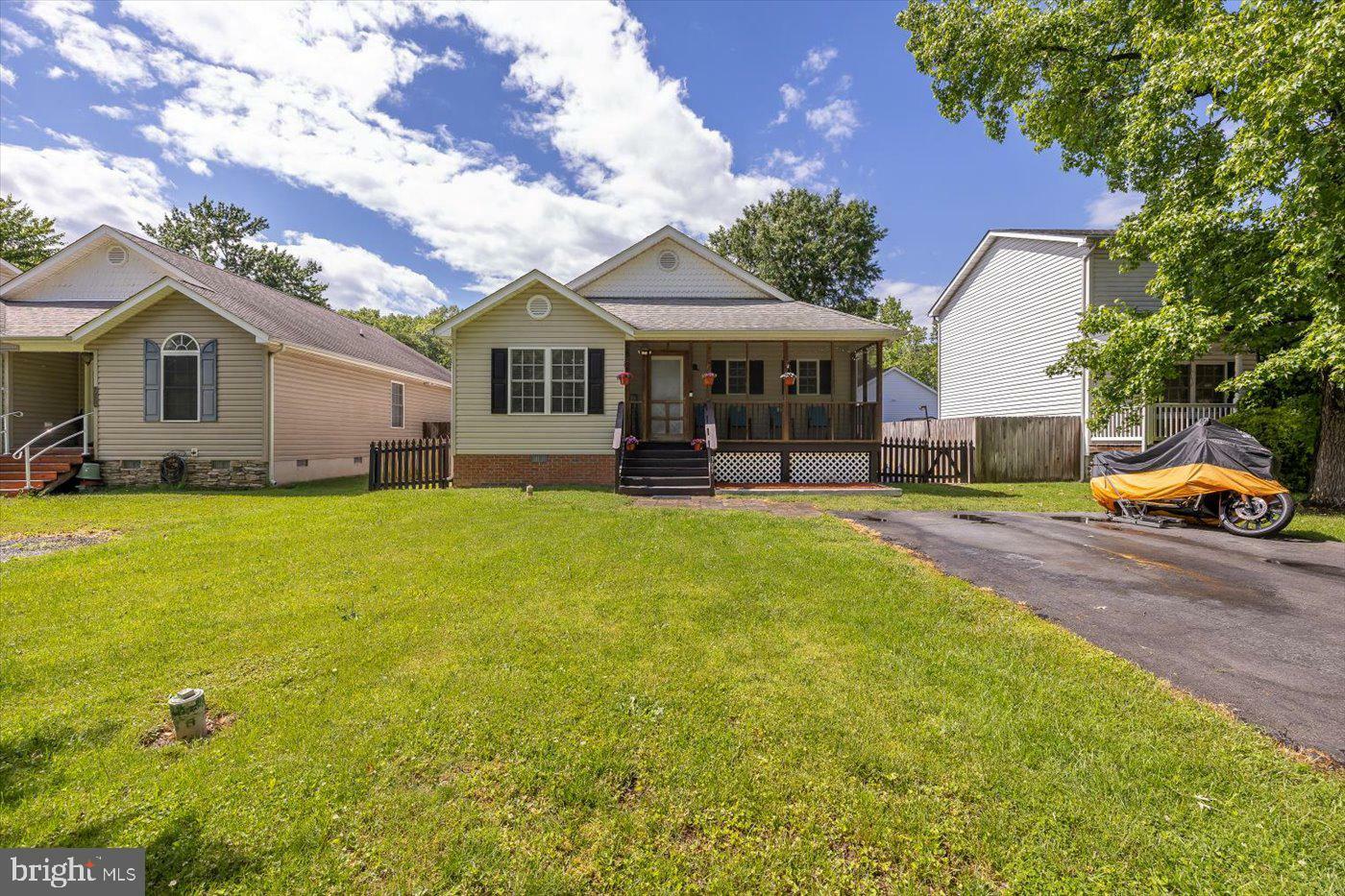 Property Photo:  309 6th Street  VA 22443 