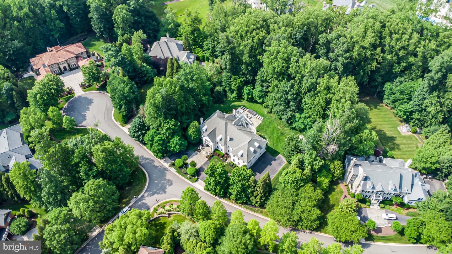 Property Photo: 1034 Founders Ridge Lane VA 22102