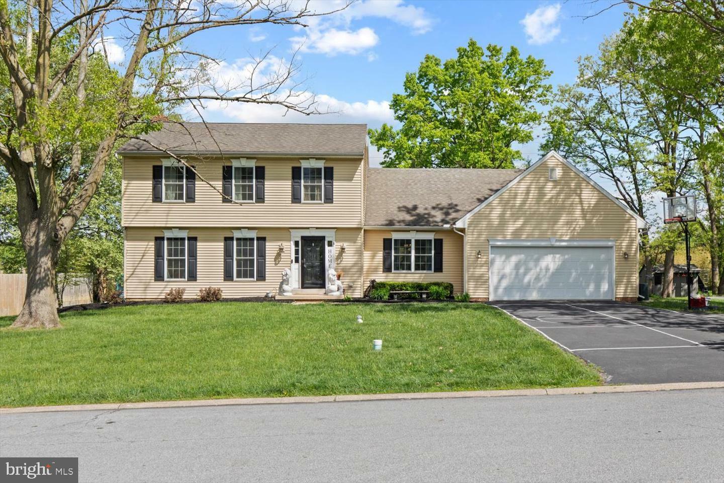 425 Chowning Place  Lancaster PA 17601 photo