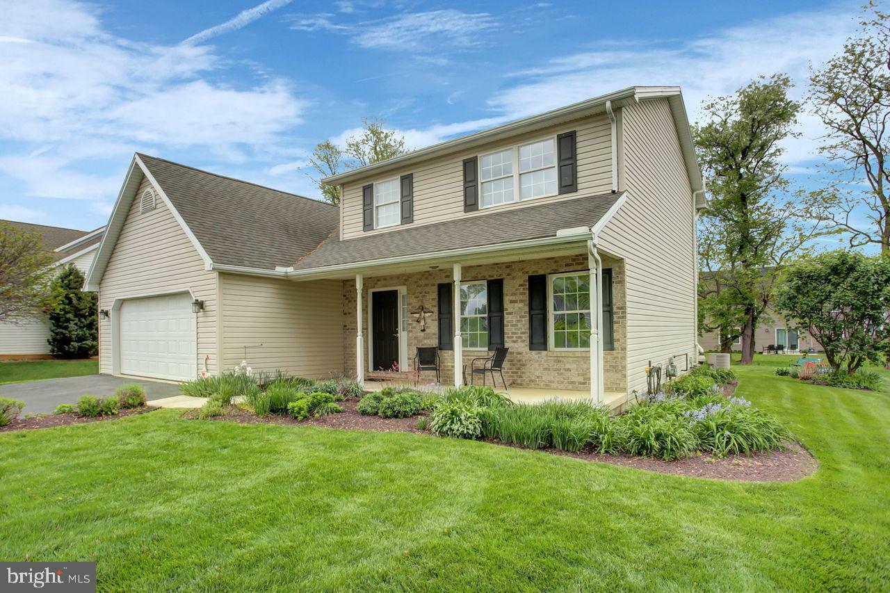 Property Photo: 139 Milky Way PA 17257
