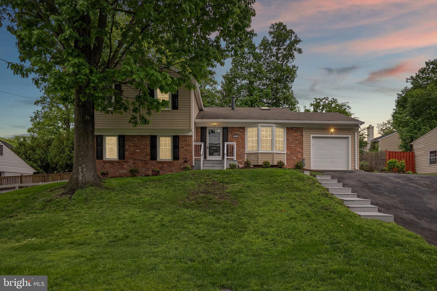Property Photo:  8815 Tuckerman Lane  MD 20854 