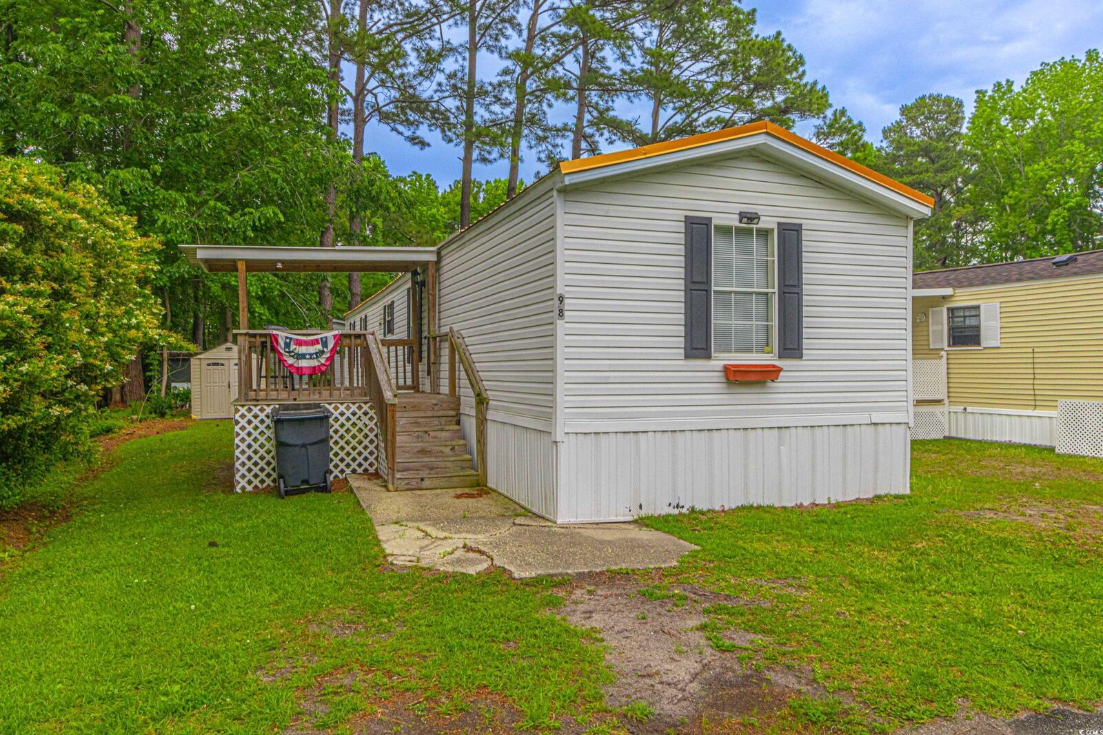 Property Photo: 98 Offshore Dr. SC 29576