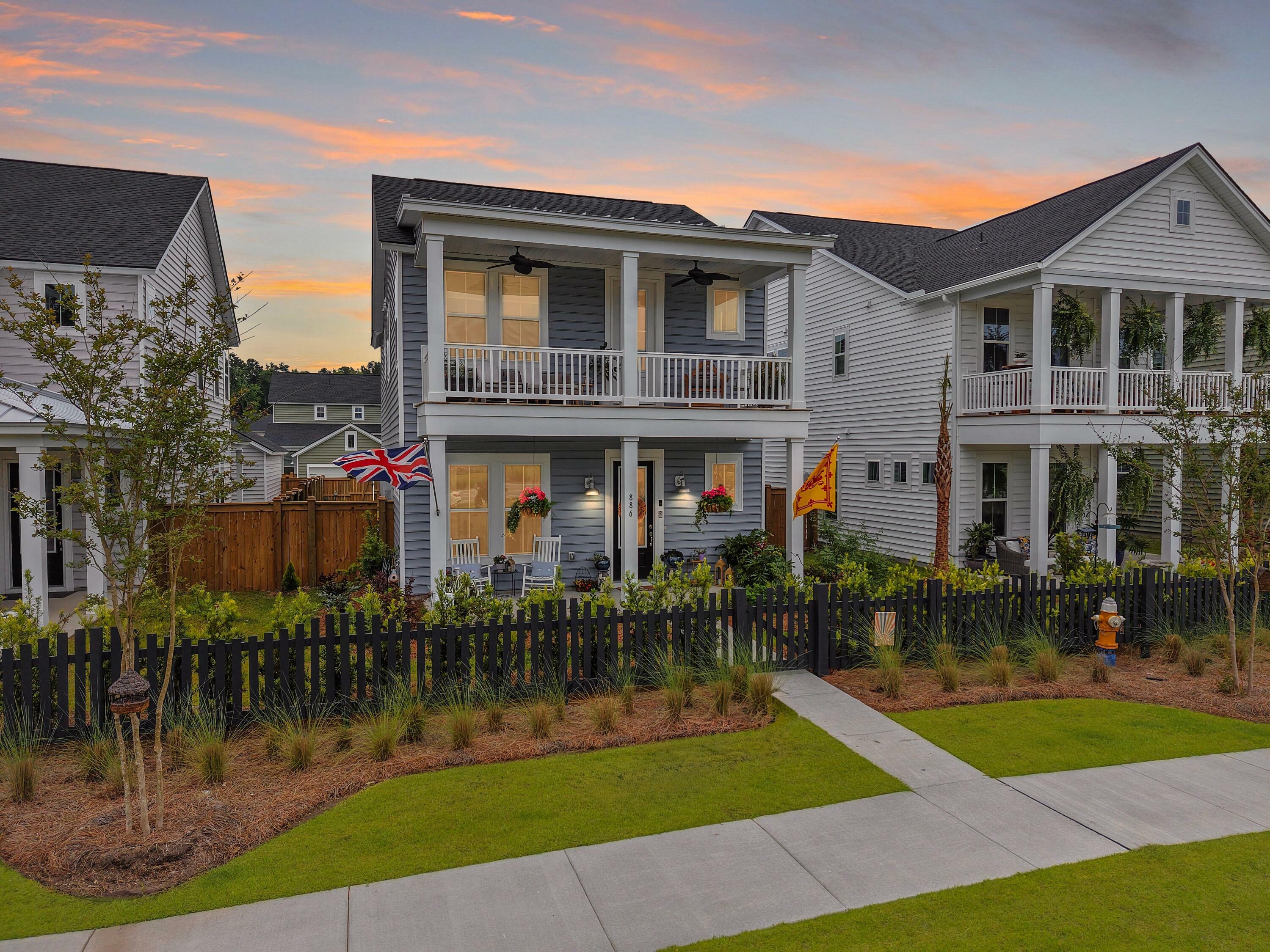 Property Photo:  886 Clay Field Trail  SC 29485 