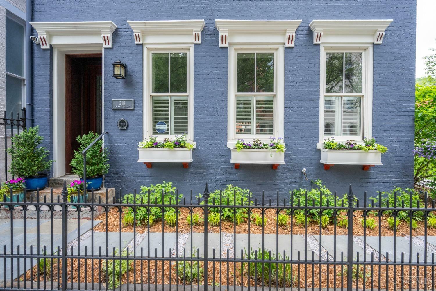Property Photo: 218 Orchard Street OH 45202