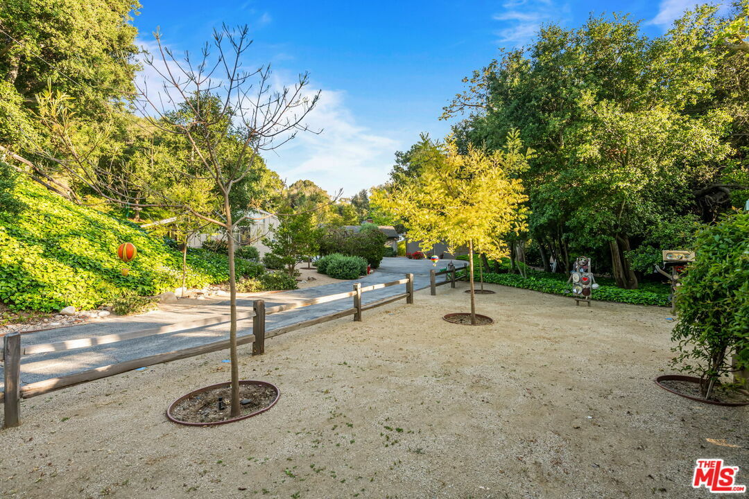 Property Photo: 2000 Mandeville Canyon Rd CA 90049