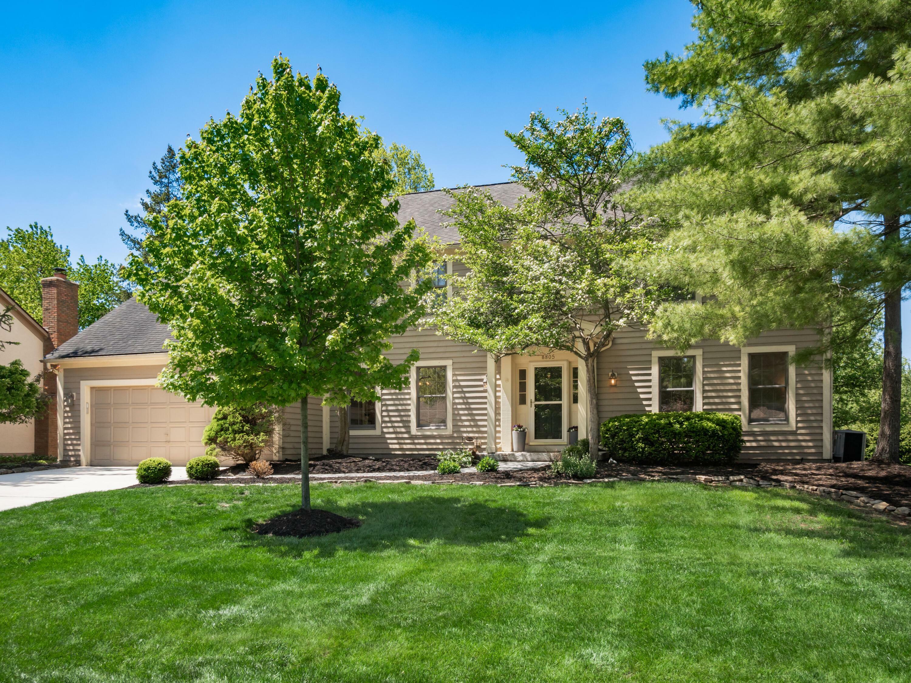 Property Photo: 8805 Davington Drive OH 43017
