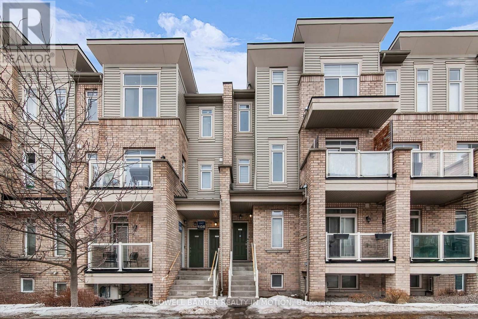 Photo de la propriété: 1775 Rex Heath Drive 106 ON L1X 0E4