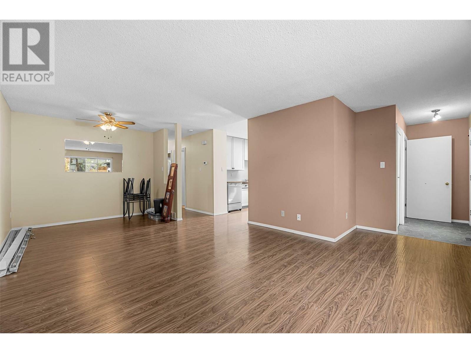 Property Photo: 352 Waddington Drive BC V2E 1M5