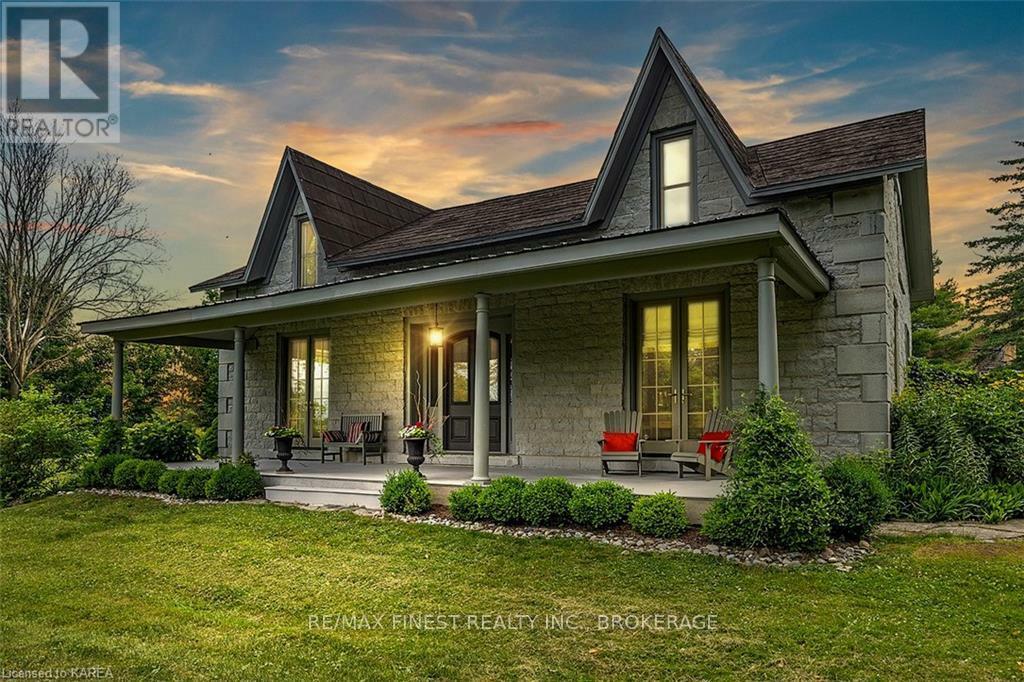 Property Photo:  187 Simmons Road  ON K0H 2H0 