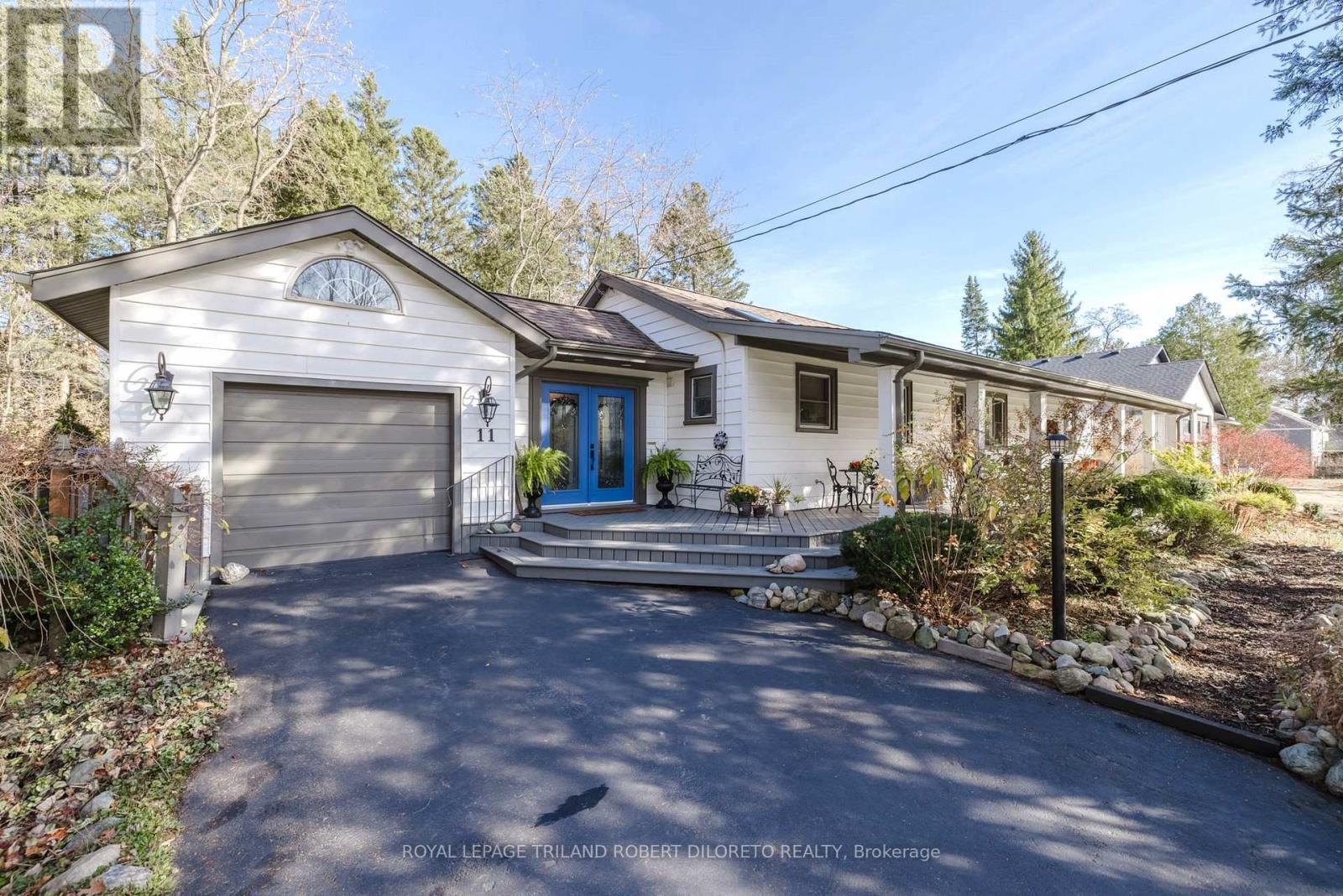 Property Photo: 11 Elmhurst Street ON N0L 1R0