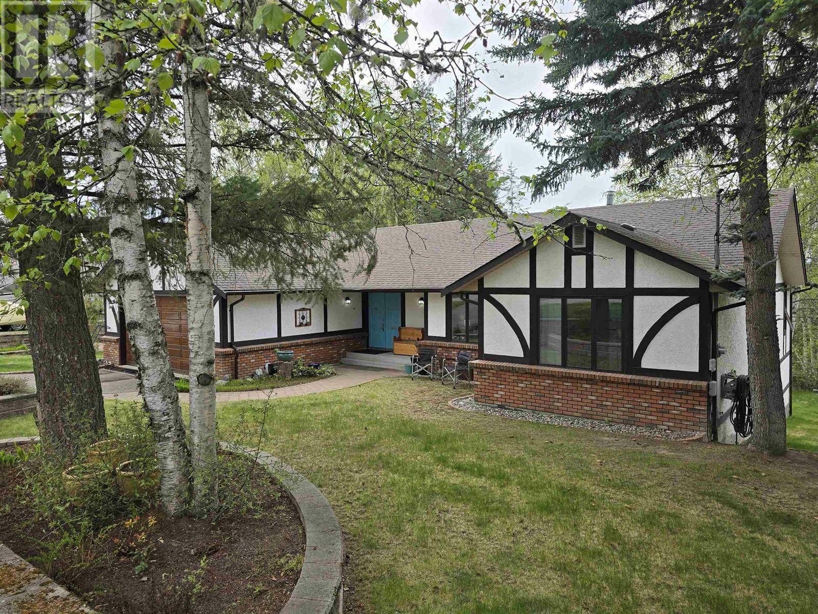 Photo de la propriété: 229 Grosz Road BC V2J 4G1