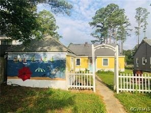 Property Photo: 41 Hobday Street VA 23128