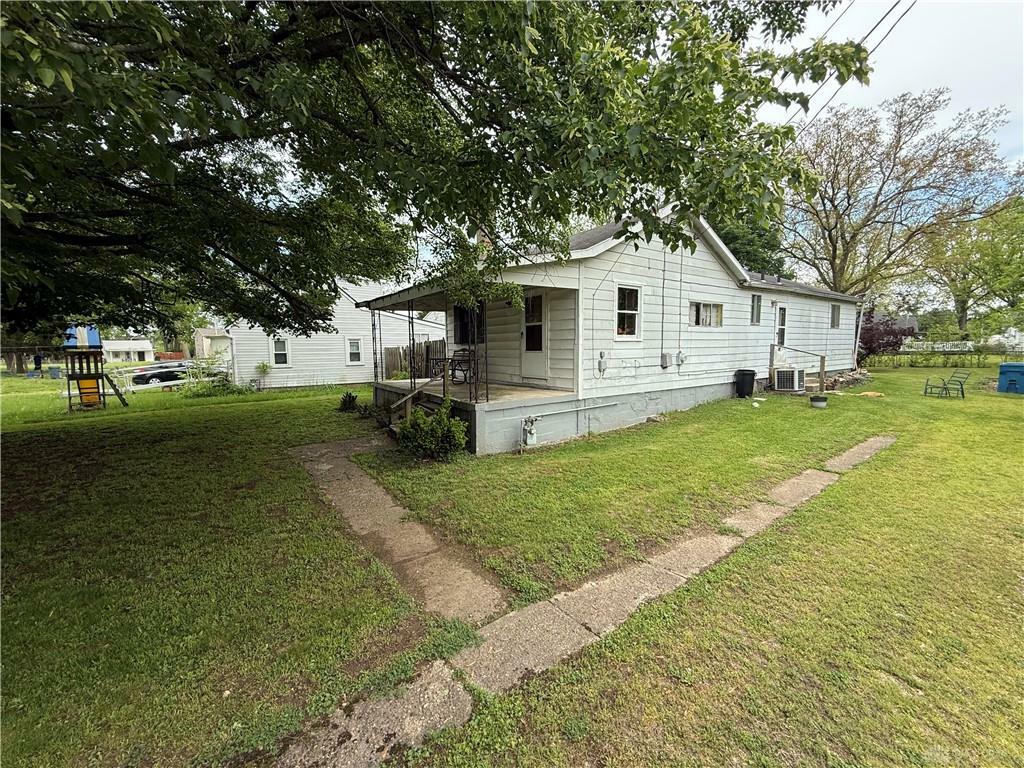 Property Photo: 3304 Cottage Road OH 45439
