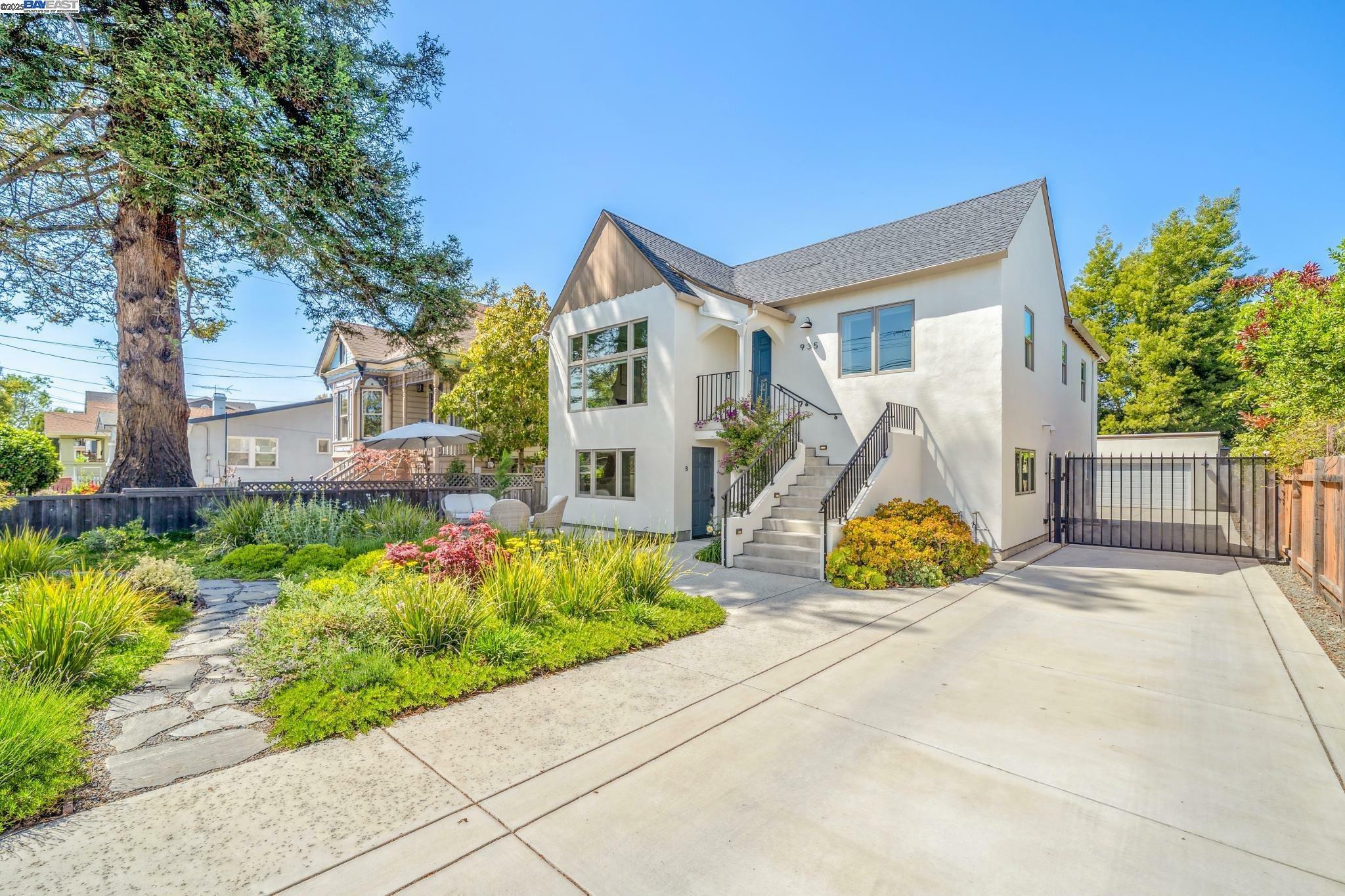 Property Photo: 935 Lincoln Ave CA 94501
