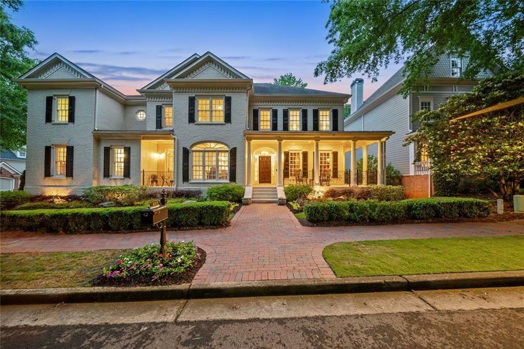 Property Photo: 8109 Lawnview GA 30022